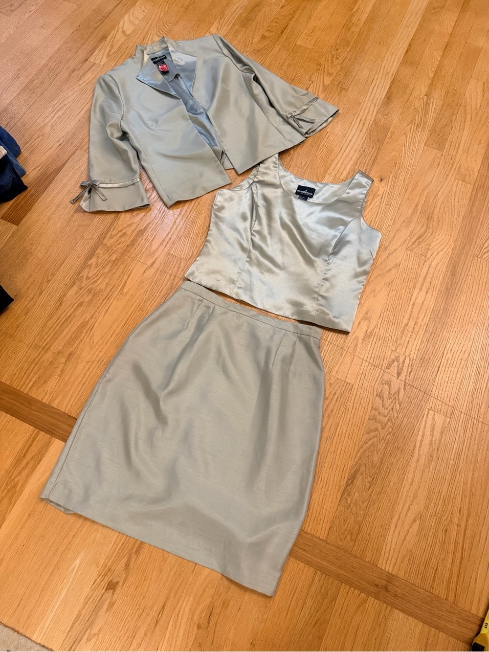 Ladies Size 10 Petite "Positive Attitude Light Sage Three-Piece Pencil Skirt Set